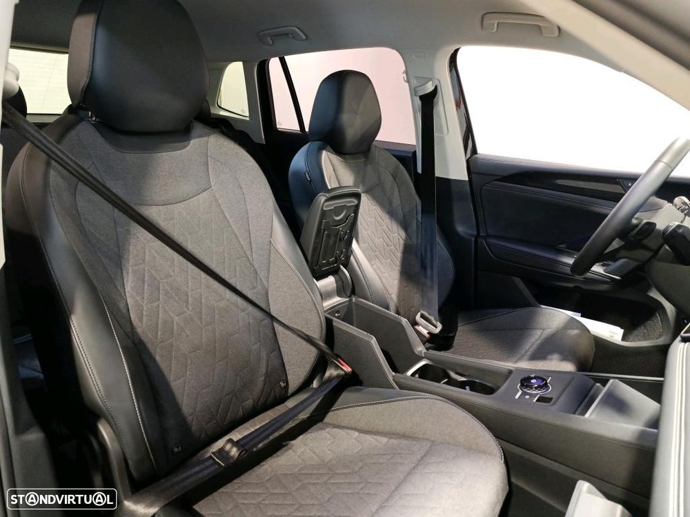 VW Tiguan 2.0 TDI Urban DSG - 6