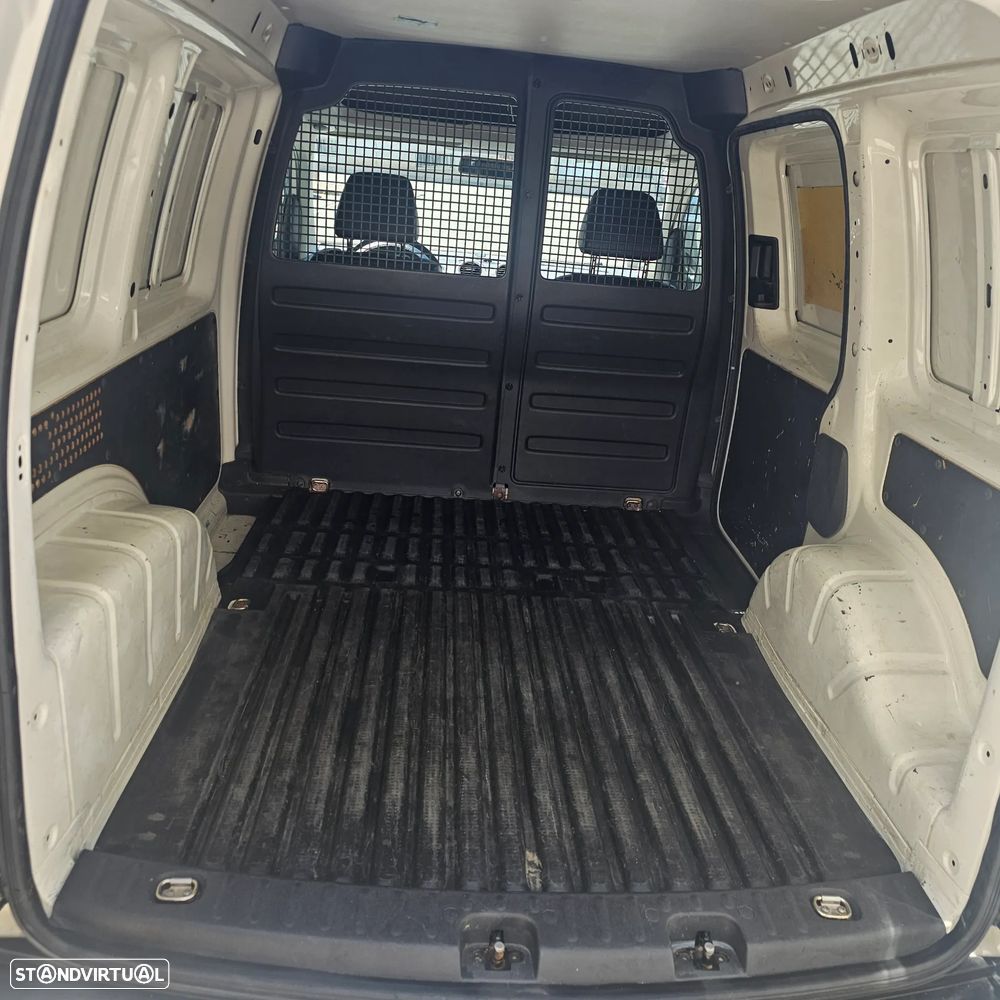 VW Caddy - 7