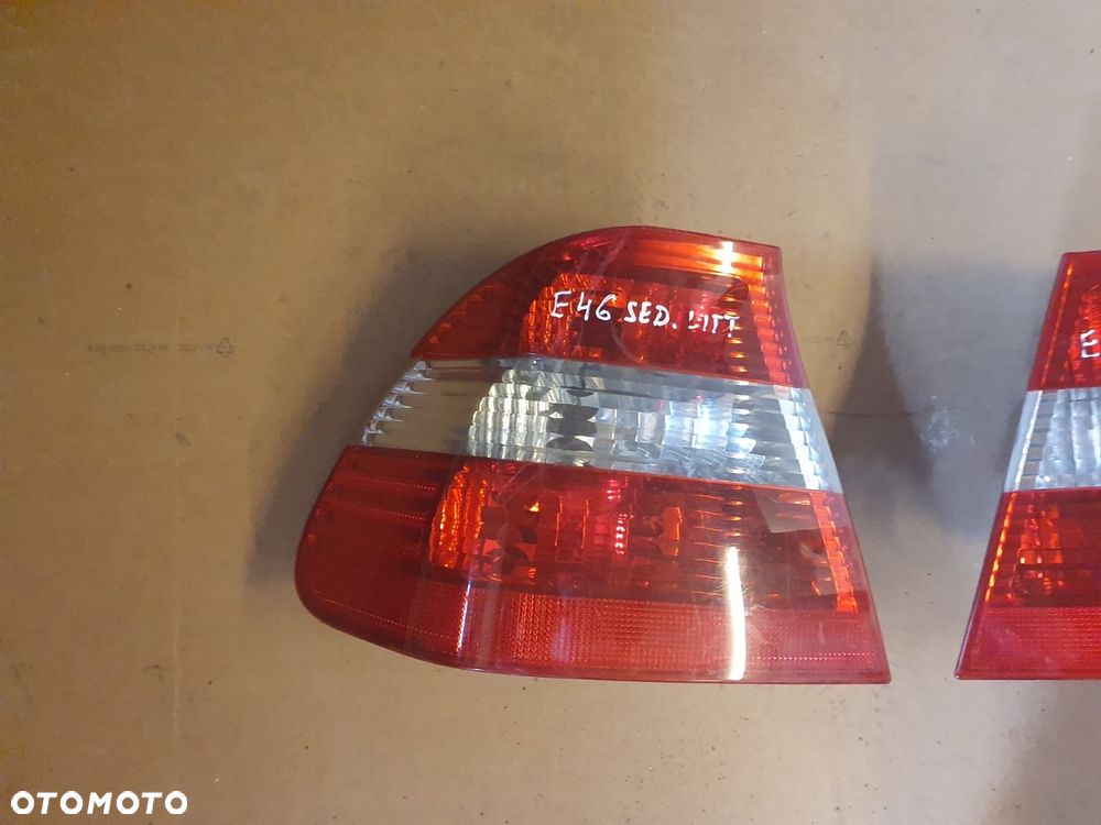 LAMPA L/P TYŁ BMW E46 SEADAN LIFT - 4