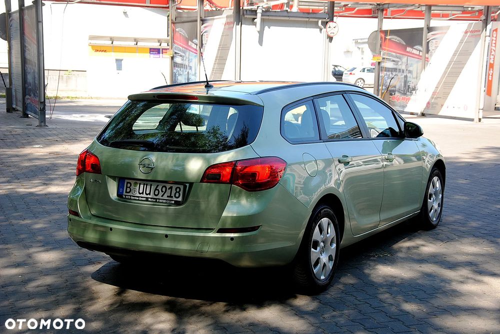 Opel Astra 1.6 Innovation - 5