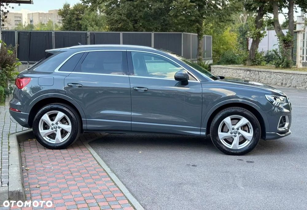 Audi Q3 - 10