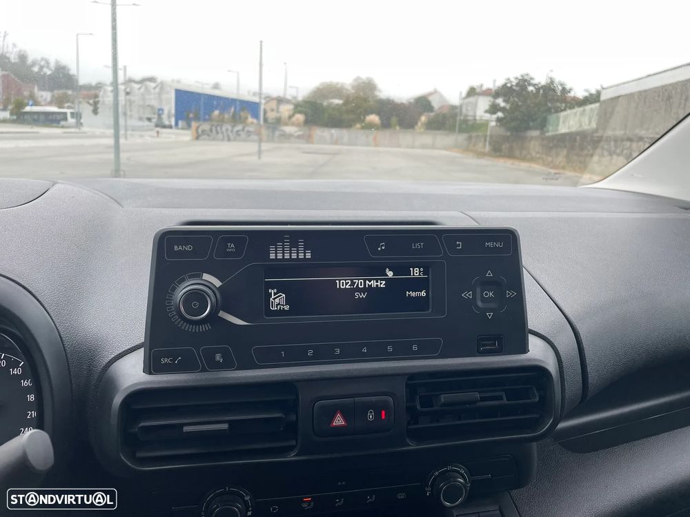 Opel Combo - 9