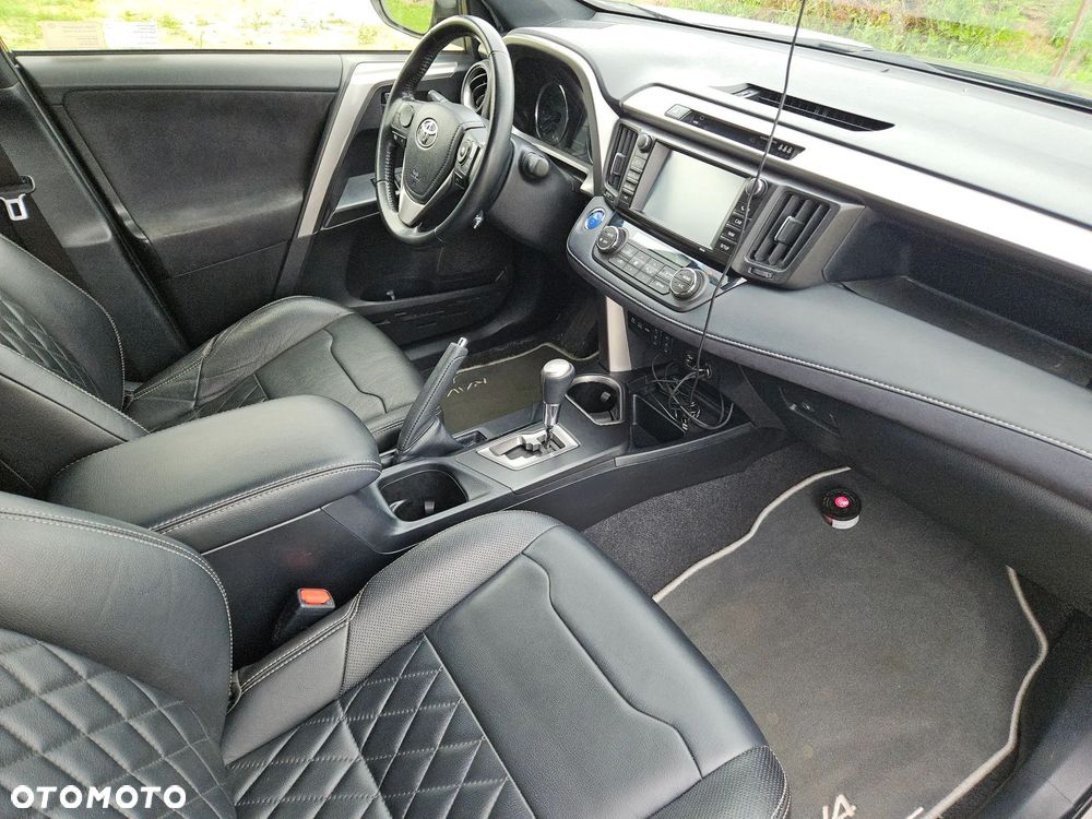 Toyota RAV4 Hybrid Prestige 4x2 - 23