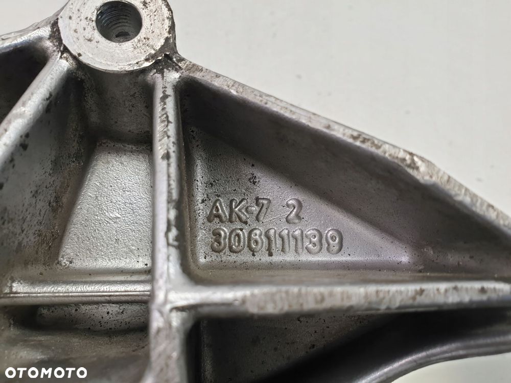 Volvo S40 V40 I 1.9 D ŁAPA SILNIKA Poduszka - 14