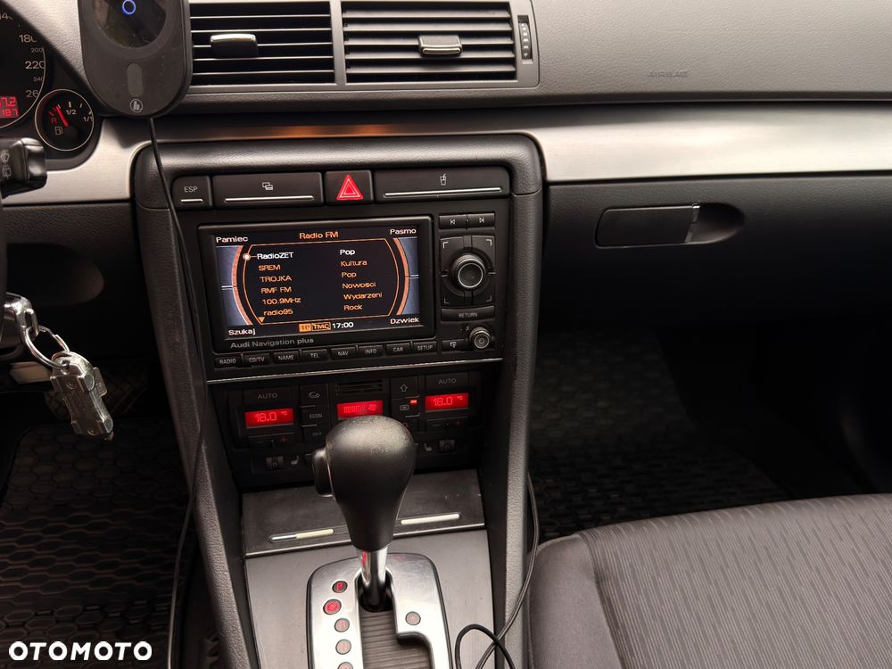 Audi A4 Avant - 7