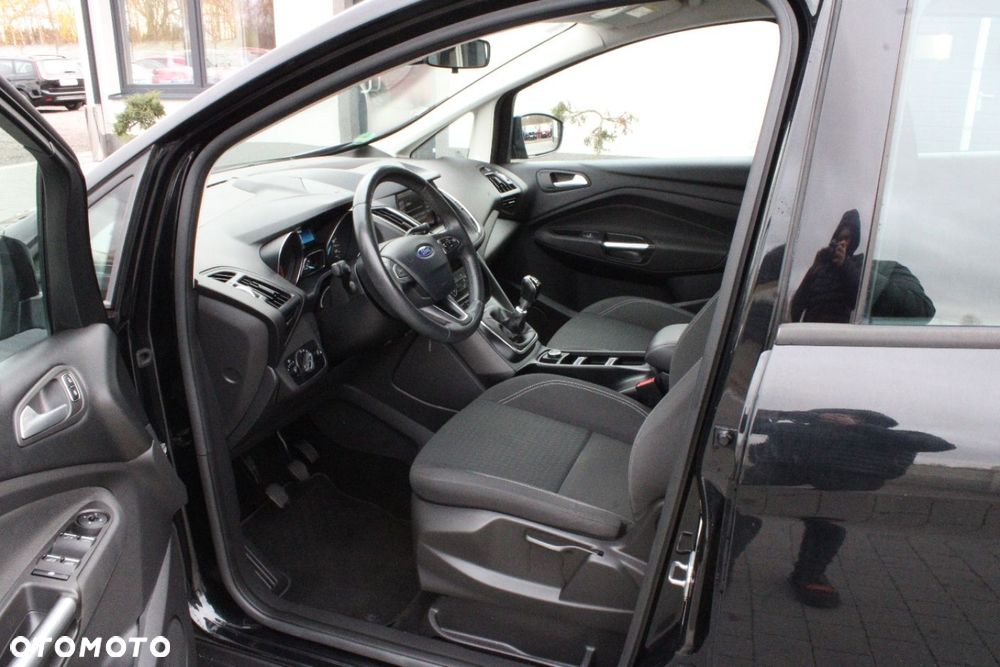Ford C-MAX - 25
