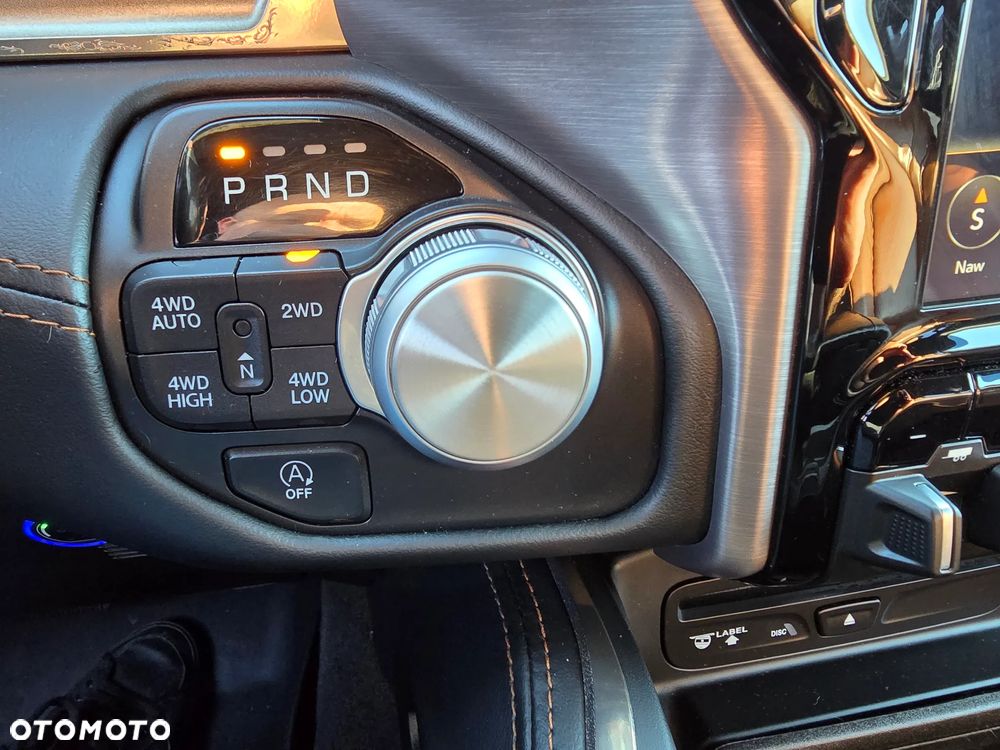 RAM 1500 5.7 Crew Cab Longhorn - 27