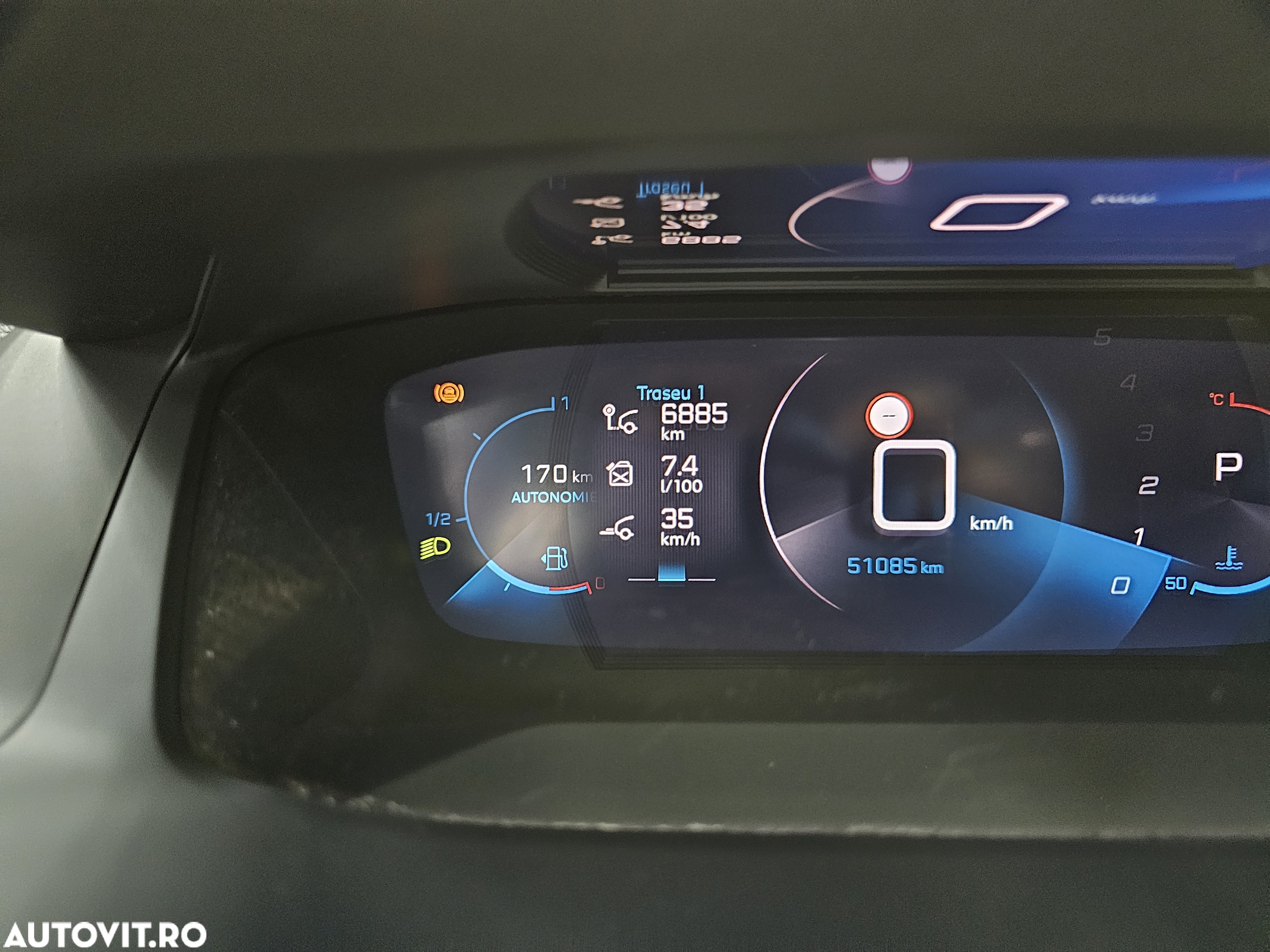 Peugeot 2008 PureTech 130 EAT8 Allure - 20