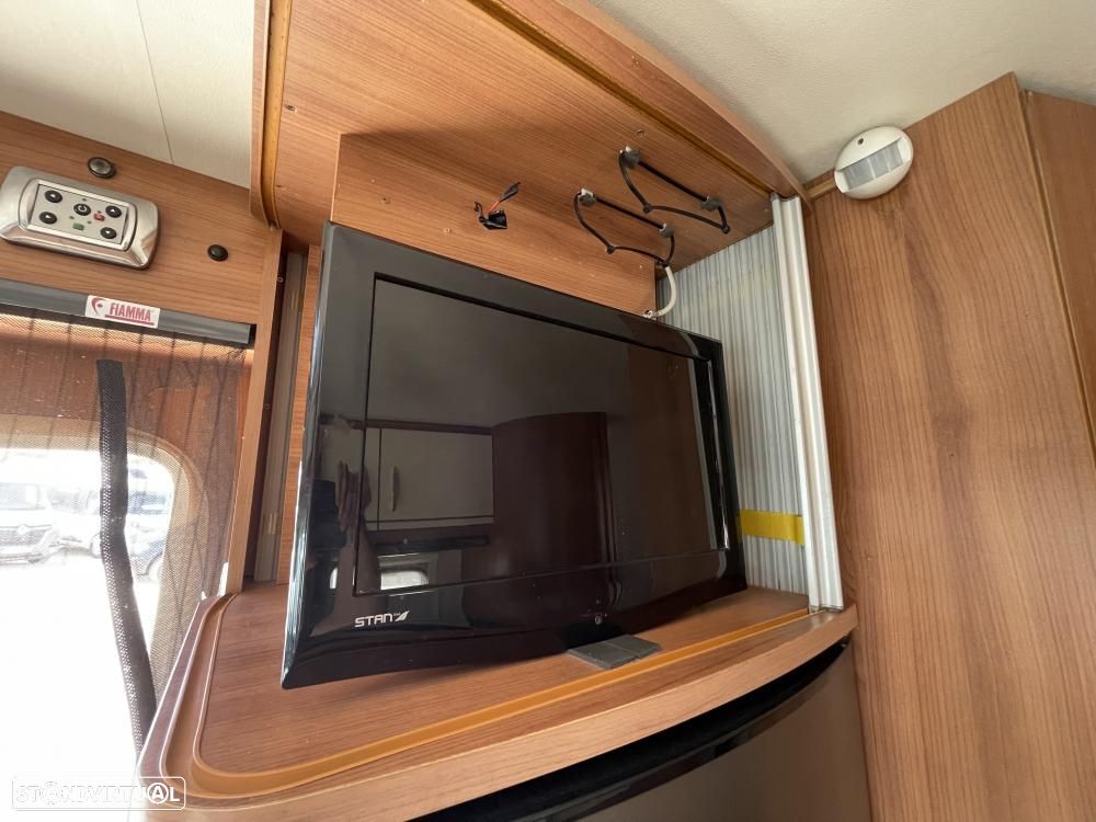 Rapido Serie 6F 691 cama central - 19