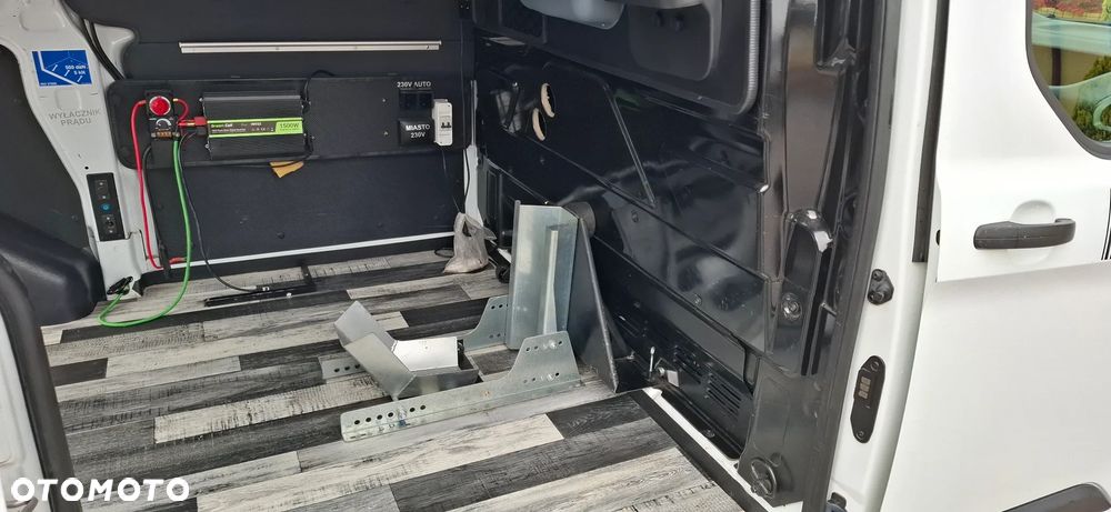 Ford Transit Custom - 7