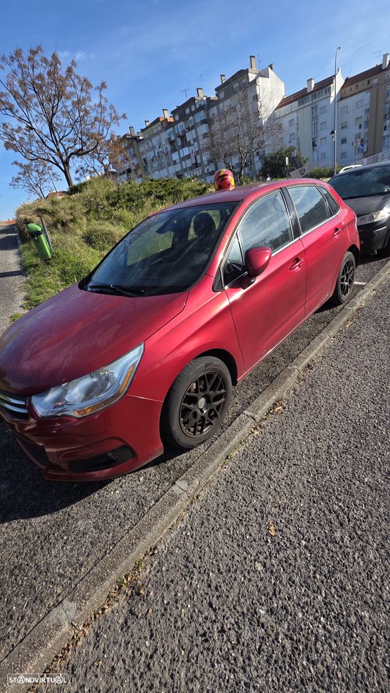 Citroën C4 e-HDi 115 ETG6 Business Class - 1