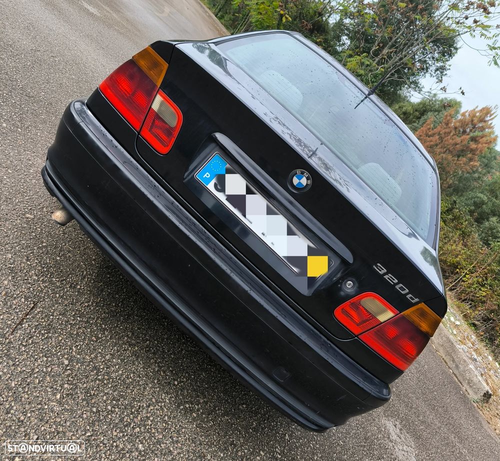BMW 320 d - 12