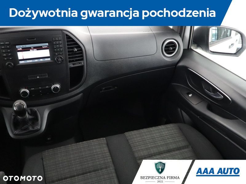 Mercedes-Benz Vito - 10
