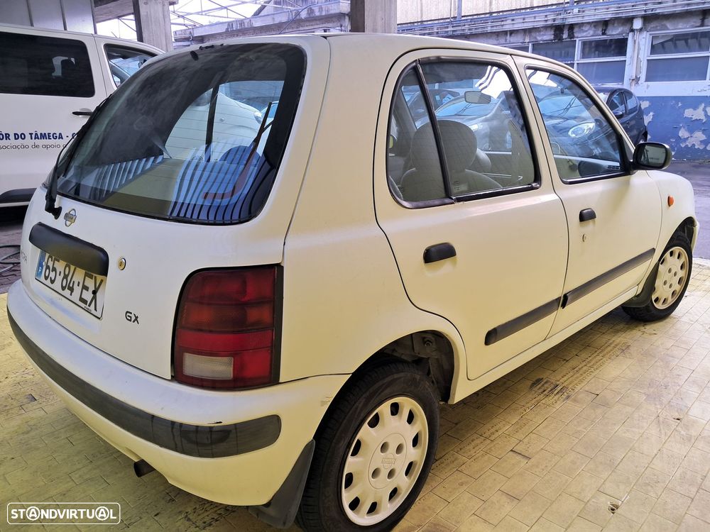 Nissan Micra 1.0 GX - 14