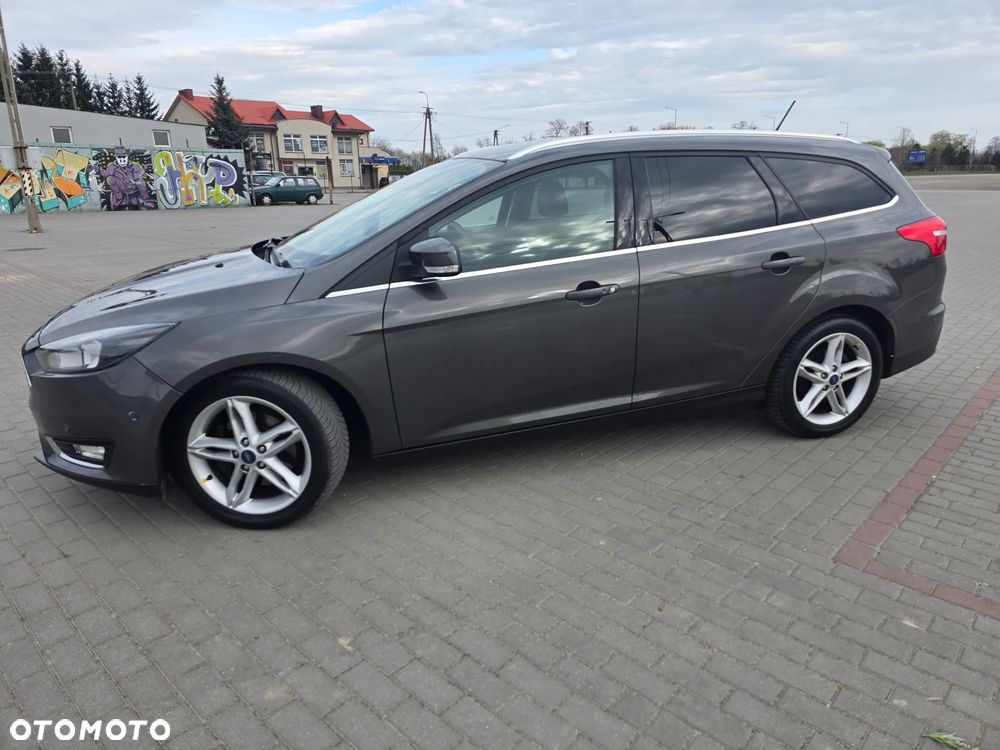 Ford Focus 2.0 TDCi Titanium ASS - 19