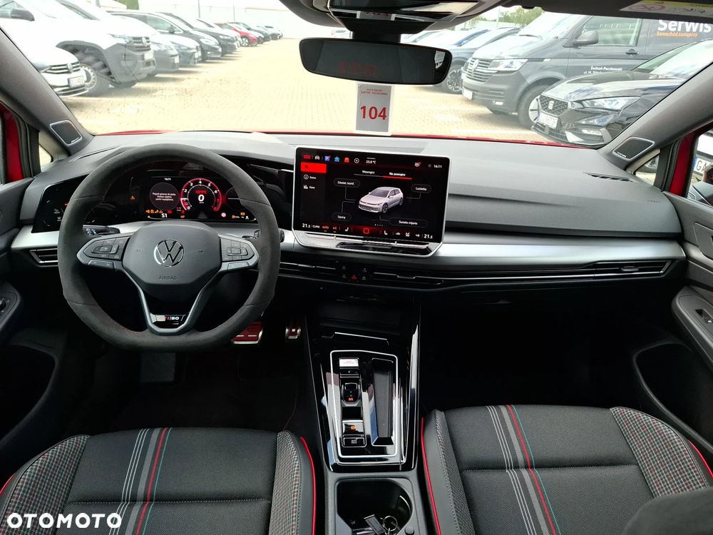 Volkswagen Golf - 14