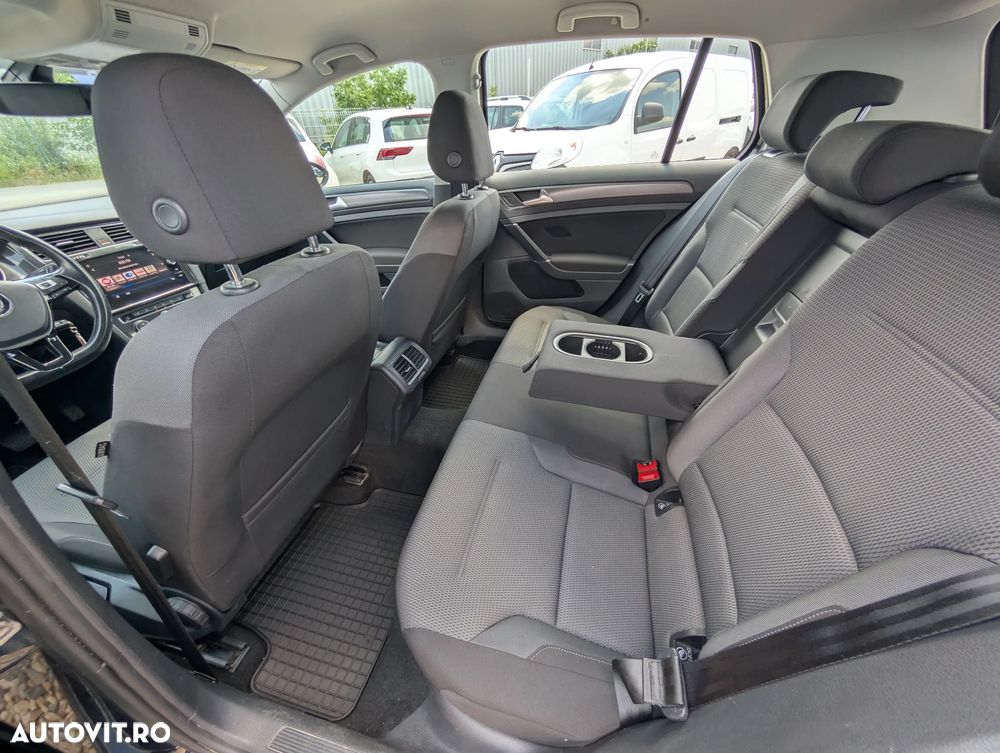Volkswagen Golf 1.6 TDI DSG Comfortline - 13