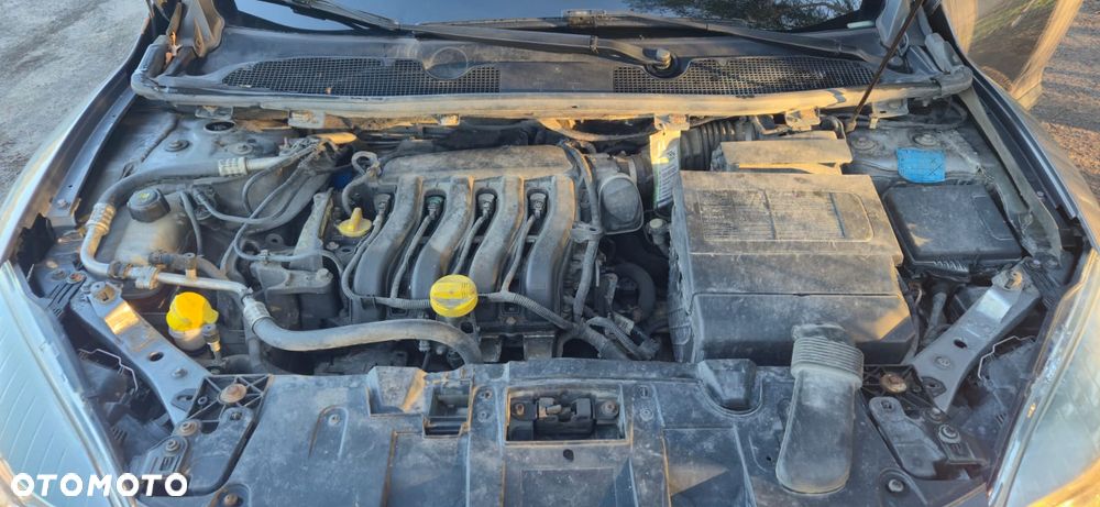 Renault Megane 1.6 16V Dynamique - 25