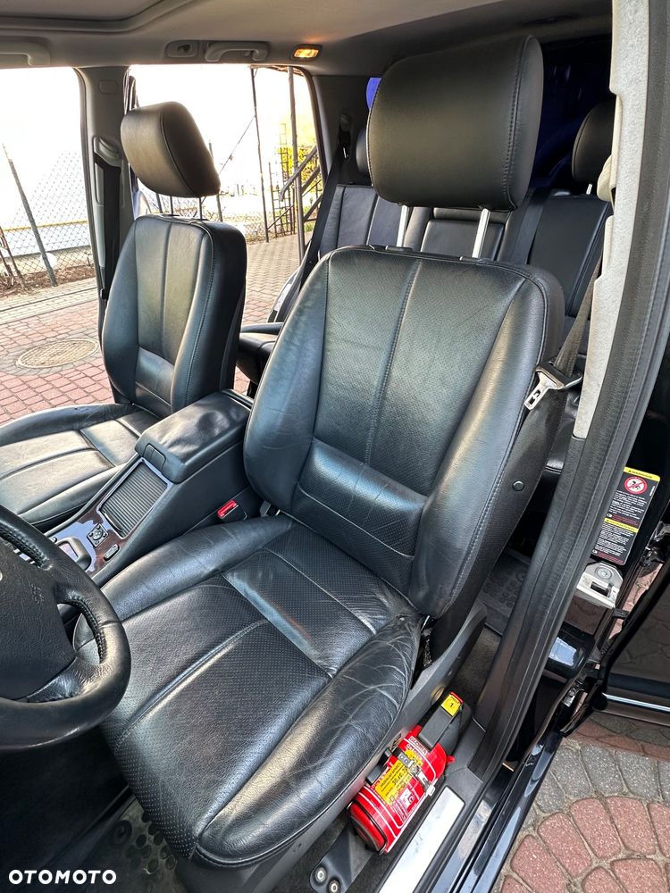 Mercedes-Benz ML - 12