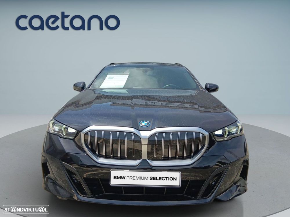 BMW 530 e Pack Desportivo M - 2