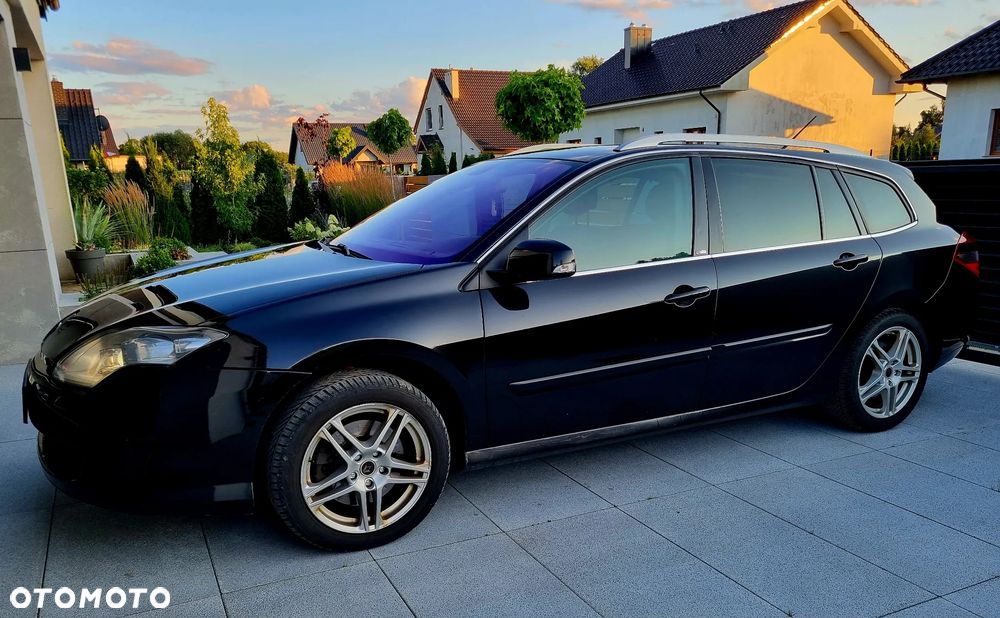 Renault Laguna 2.0 dCi Initiale - 4