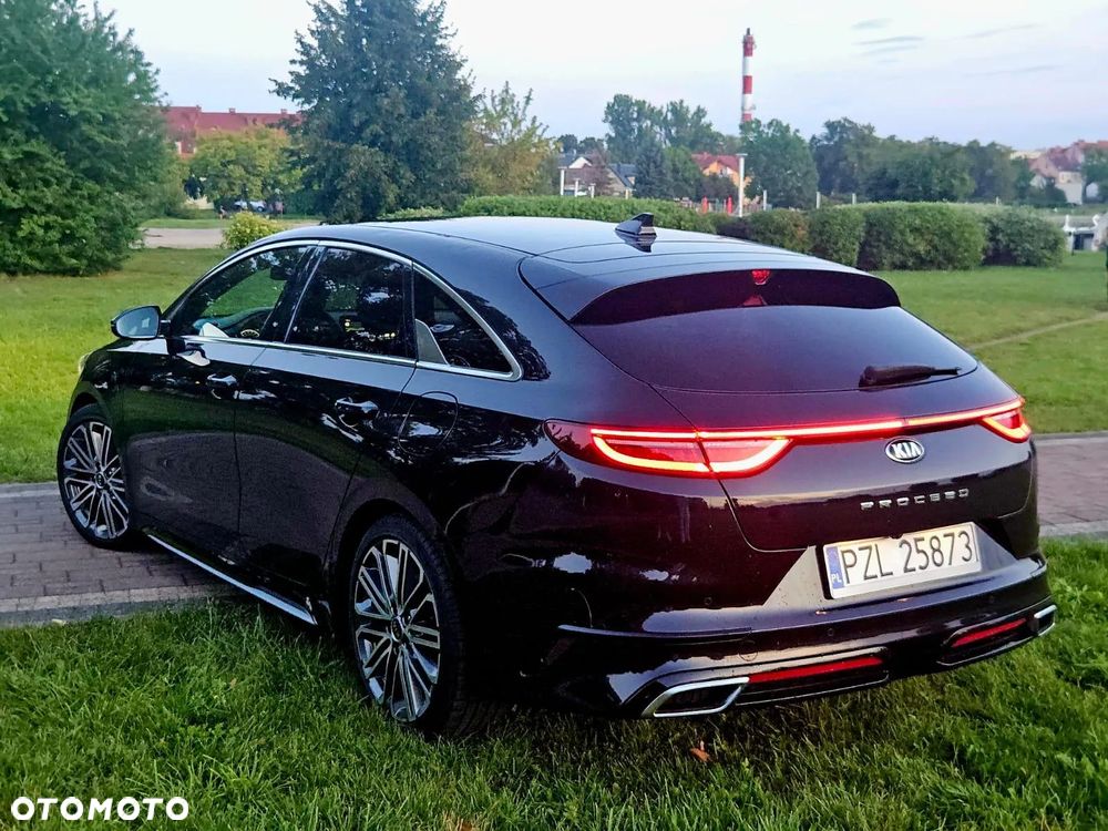Kia ProCeed 1.6 CRDi DCT7 SCR GT LINE - 8