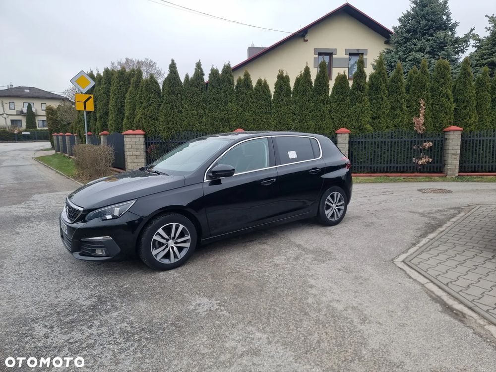 Peugeot 308 BlueHDi 130 EAT6 Stop & Start Allure Business-Paket - 2