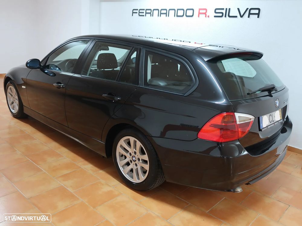 BMW 320 d - 1