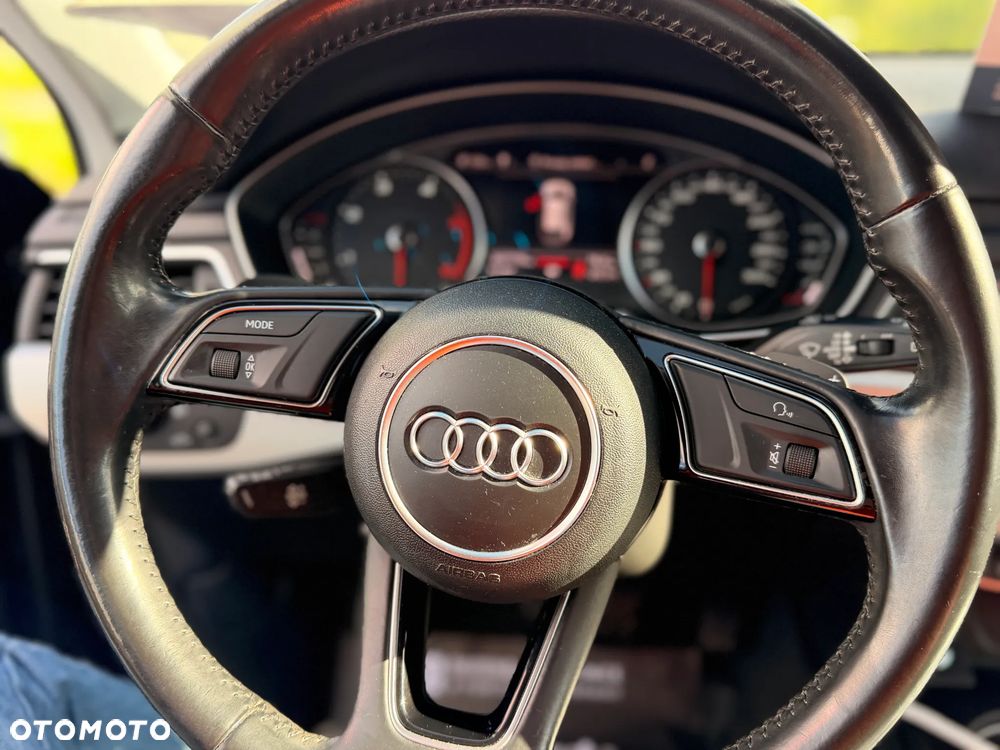 Audi A4 Avant 2.0 TDI ultra S tronic - 19