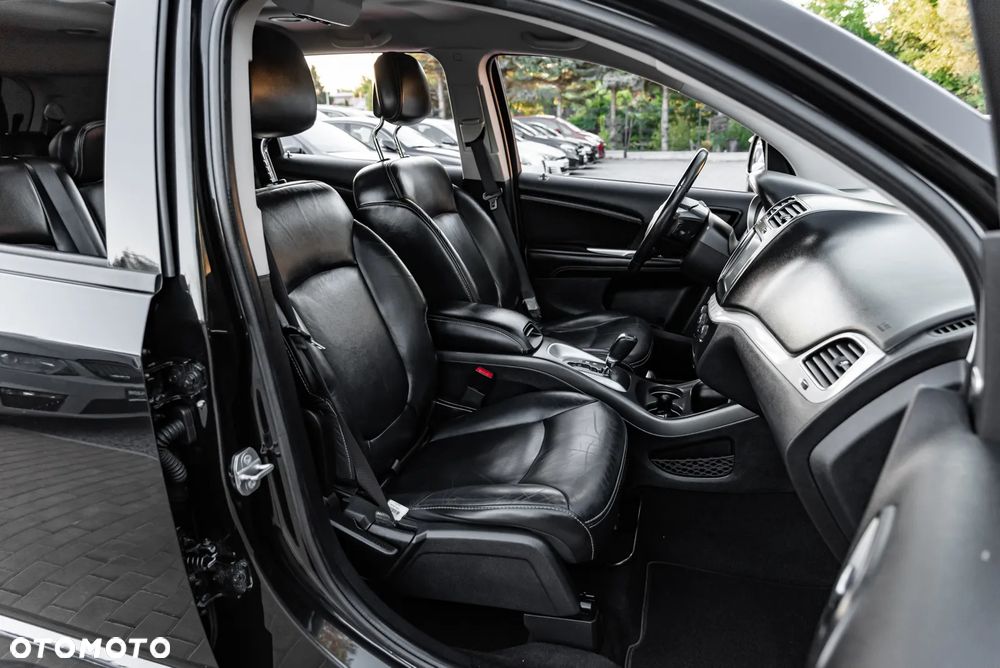 Fiat Freemont 2.0 Multijet 16V DPF Automatik Allrad Lounge - 26