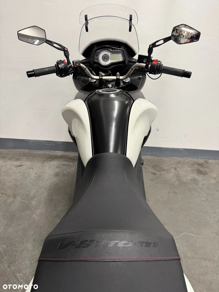 Suzuki V-STROM - 39
