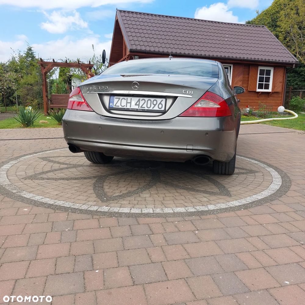 Mercedes-Benz CLS 320 CDI - 4