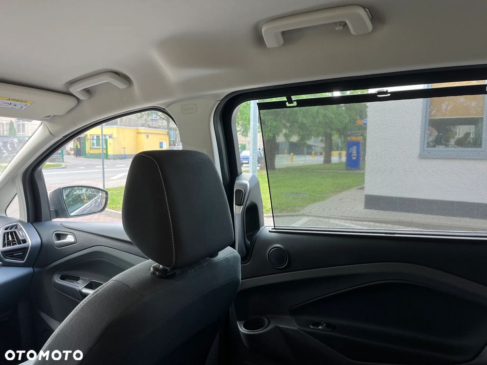 Ford Grand C-MAX 2.0 TDCi Titanium - 16