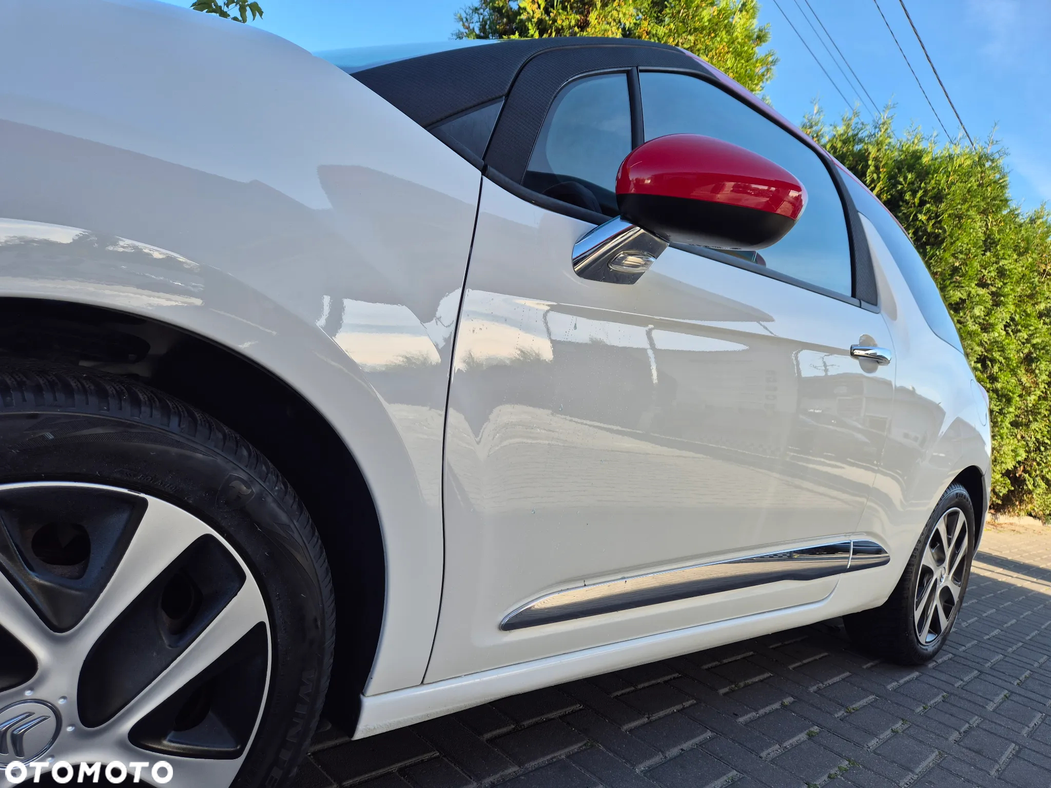 Citroën DS3 1.6 HDi SoChic - 23