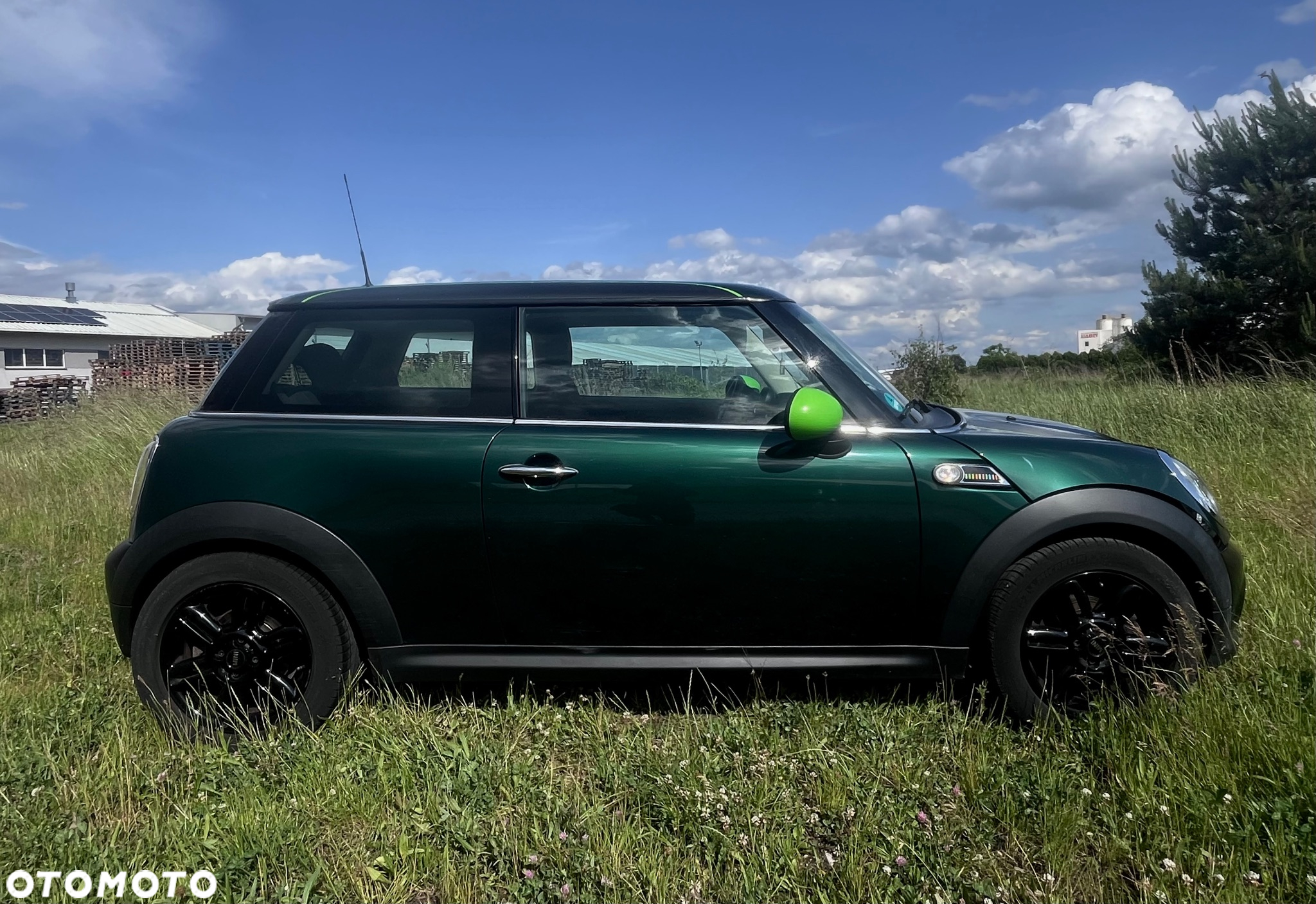 MINI ONE - 2