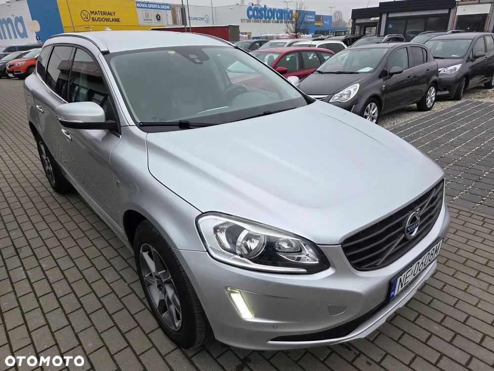 Volvo XC 60 D3 Drive-E Ocean Race - 3