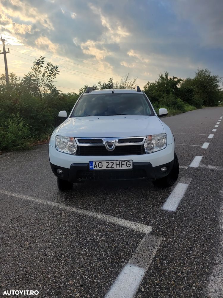 Dacia Duster 1.6 4x4 Laureate - 3