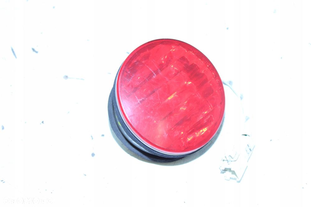 LEXUS IS300 IS 300 IS200 IS 200 ŚWIATŁO PRZECIWMGIELNE TYŁ TYLNE - 1