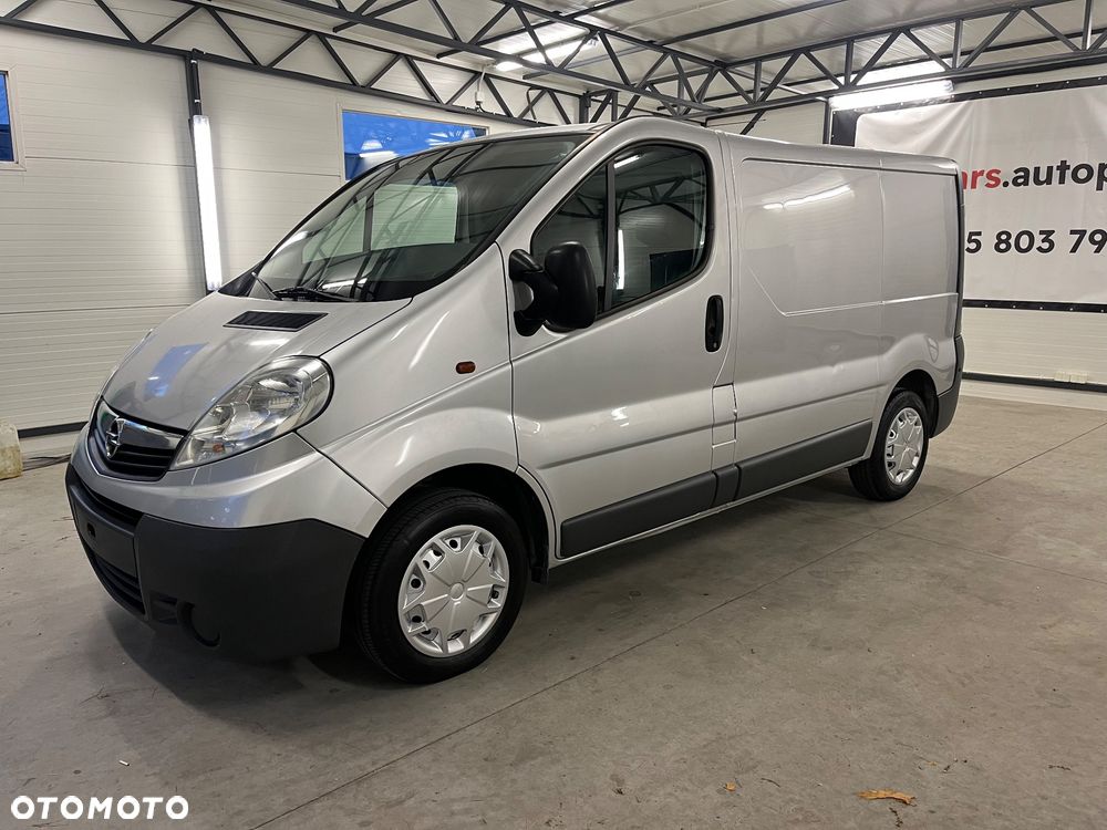 Opel Vivaro - 2