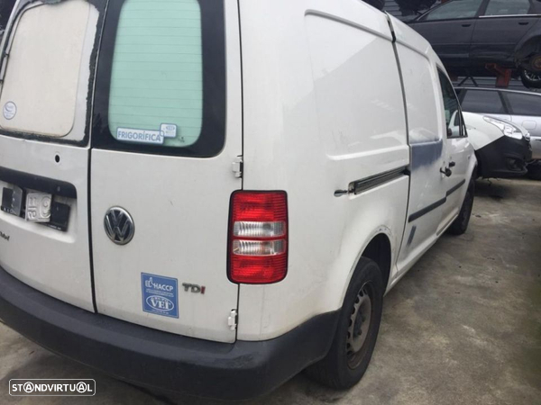 VW Caddy 1.6 tdi longa de 2011 para peçasd