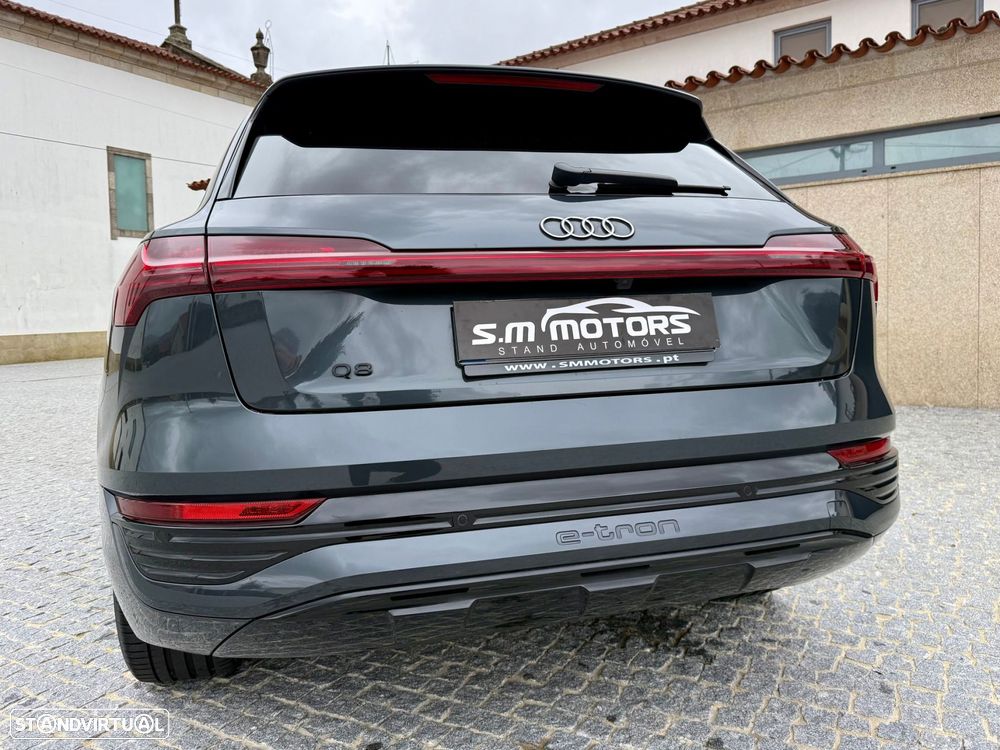 Audi Q8 e-Tron 55 quattro Advanced - 6