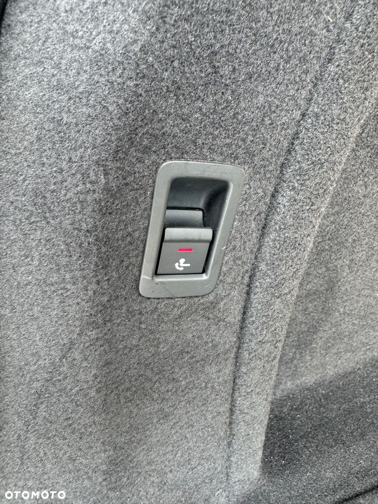 Audi A4 Avant - 12