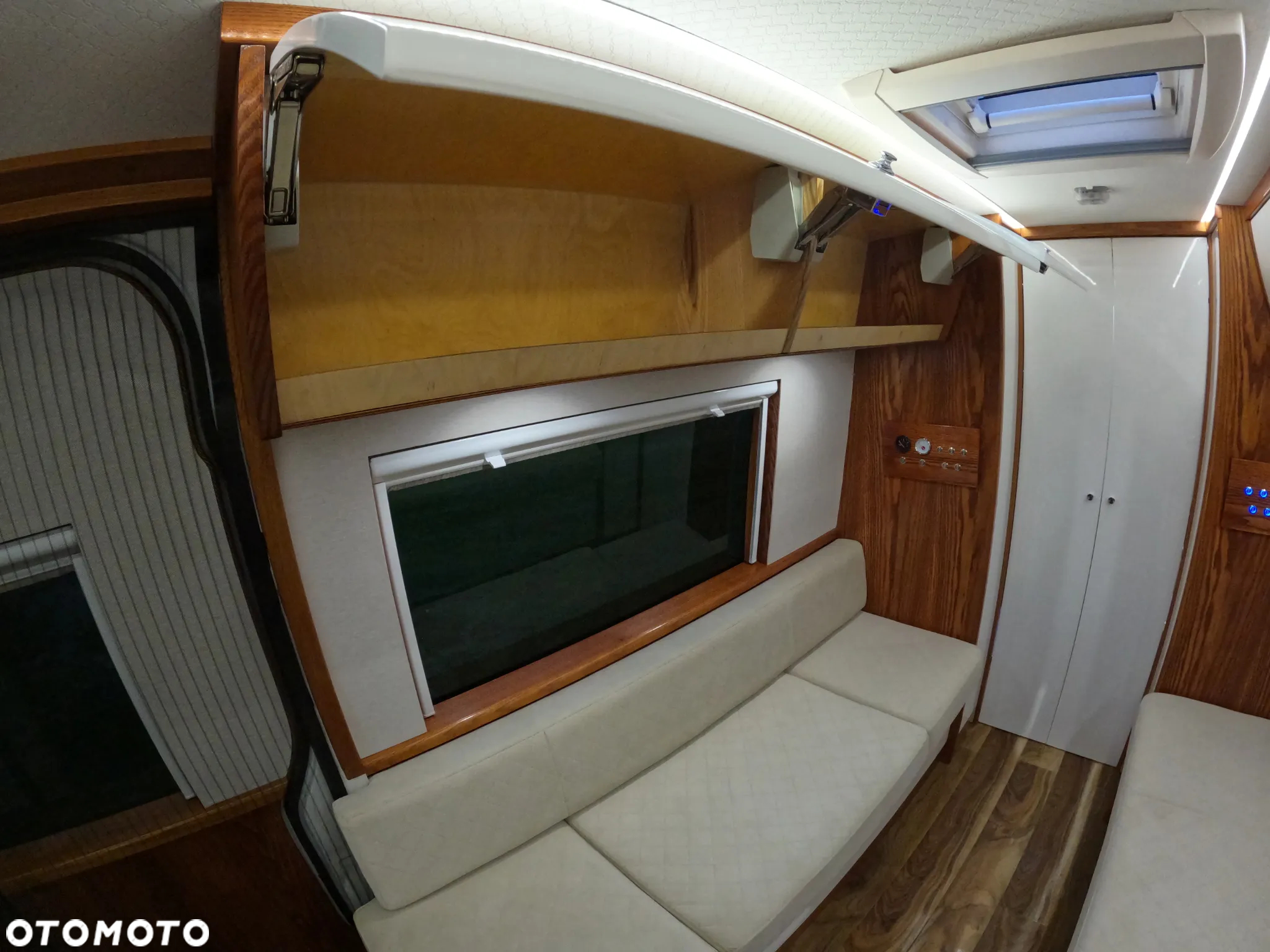 Mercedes-Benz Sprinter - 7