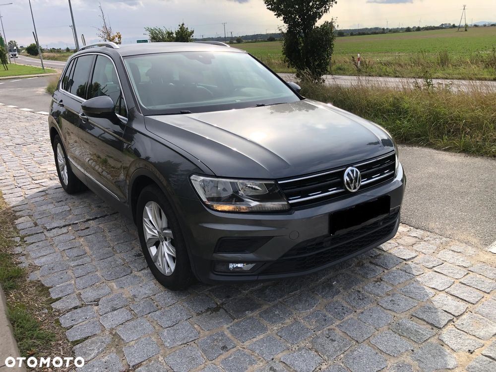 Volkswagen Tiguan - 2
