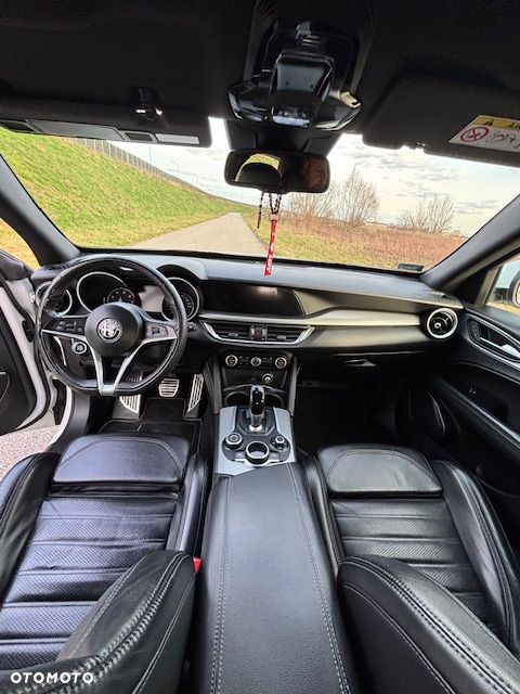 Alfa Romeo Stelvio 2.0 Turbo Executive Q4 - 16