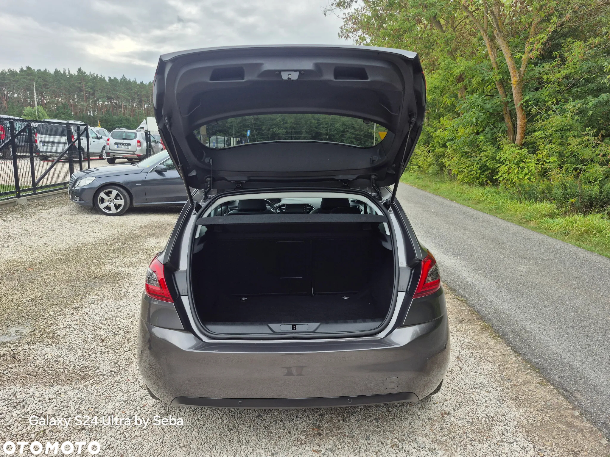 Peugeot 308 1.5 BlueHDi Allure Pack S&S - 26