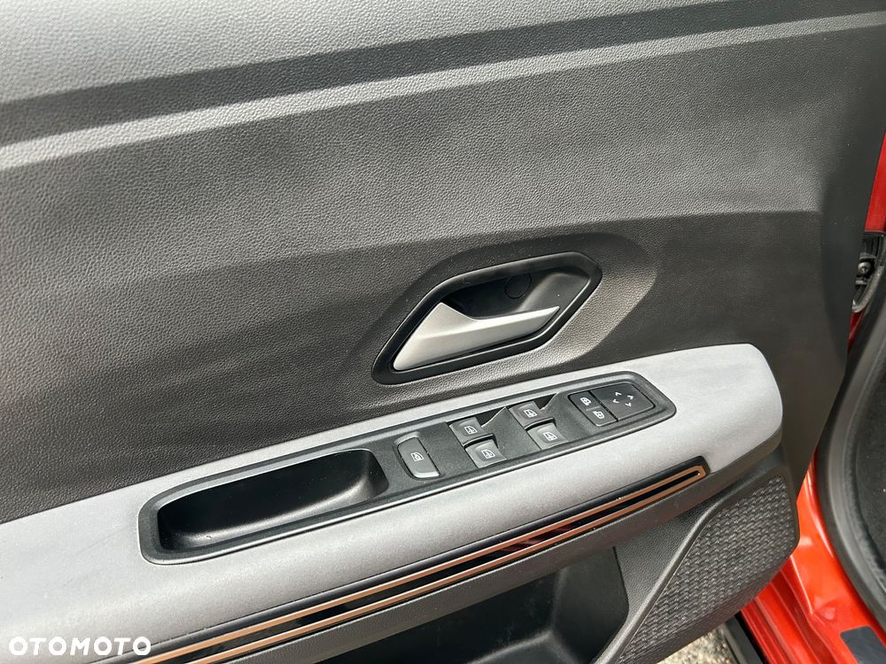 Dacia Jogger 1.6 Full Hybrid 140 Extreme+ MMT 7os - 15