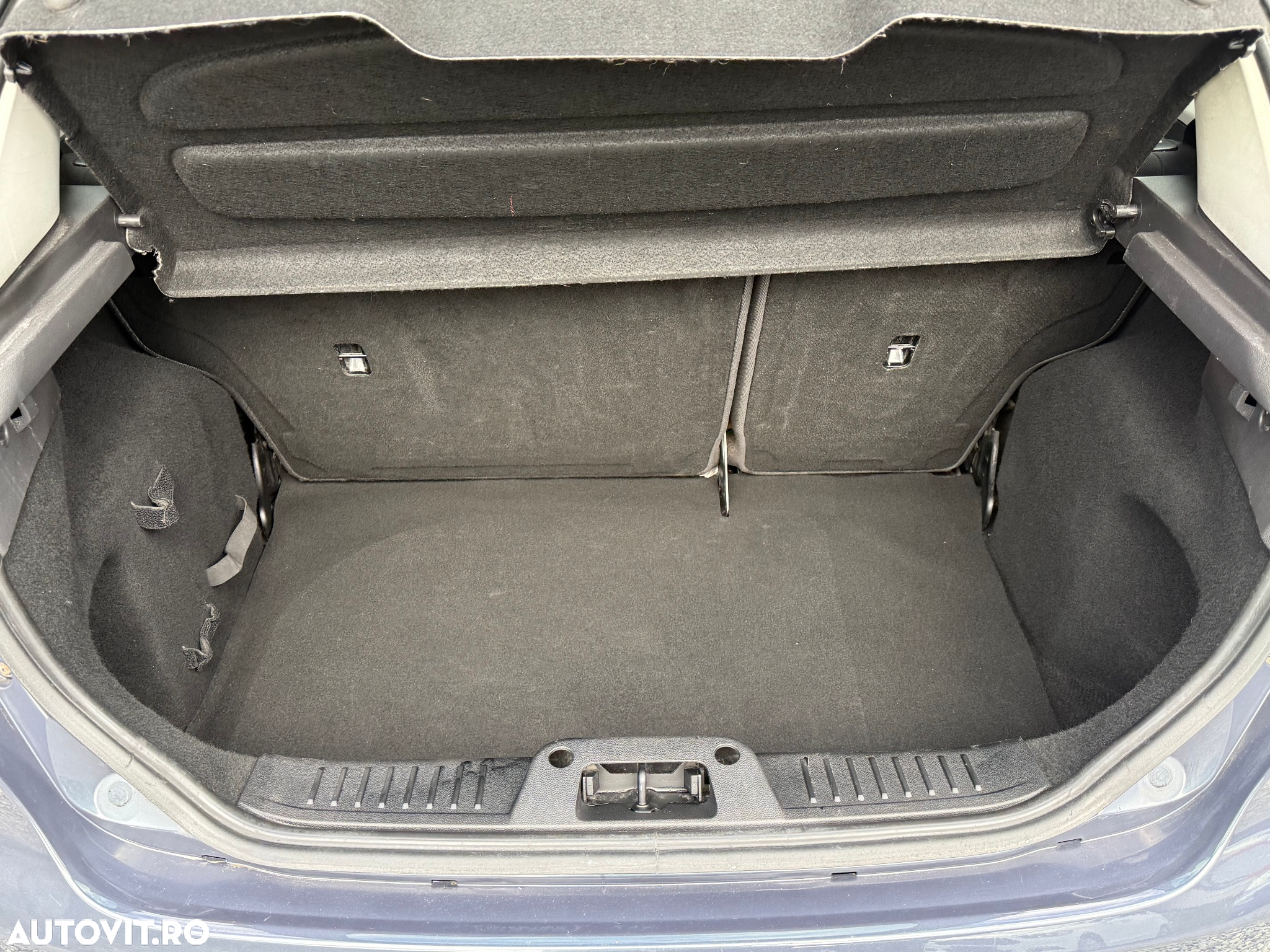 Ford Fiesta 1.6 TDCI Trend - 13