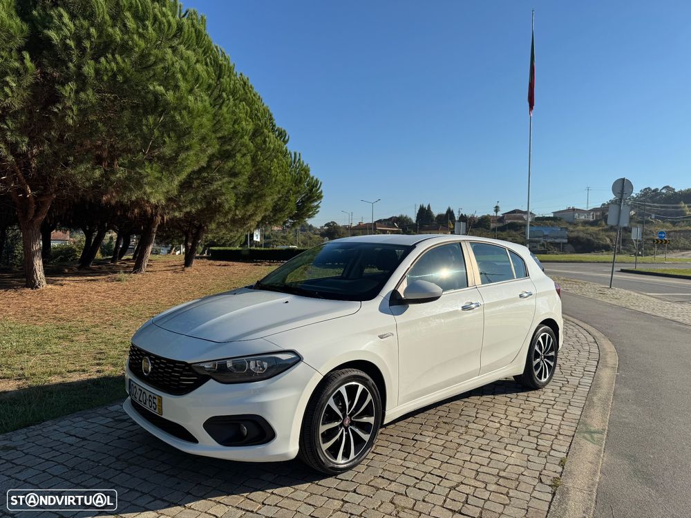 Fiat Tipo 1.3 M-Jet Lounge J17 - 1
