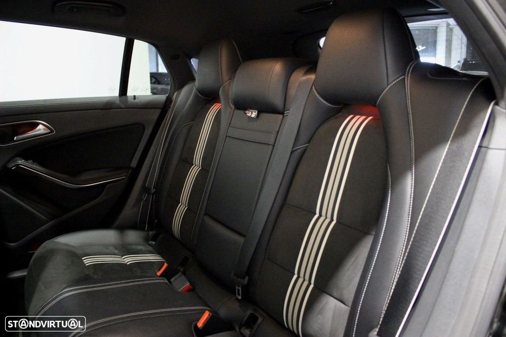 Mercedes-Benz CLA 220 - 15